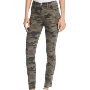 HUDSON BARBARA HIGH WASIT SUPER SKINNY ANKLE JEANS IN CAMO PRINT
